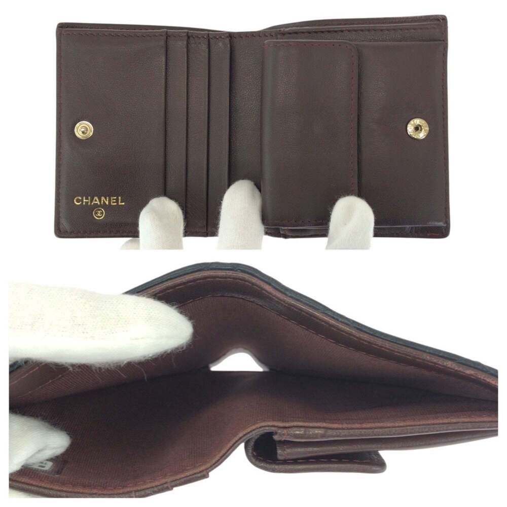 CHANEL Authentic Black Lambskin Leather Logo Wallet - Picture 8 of 10